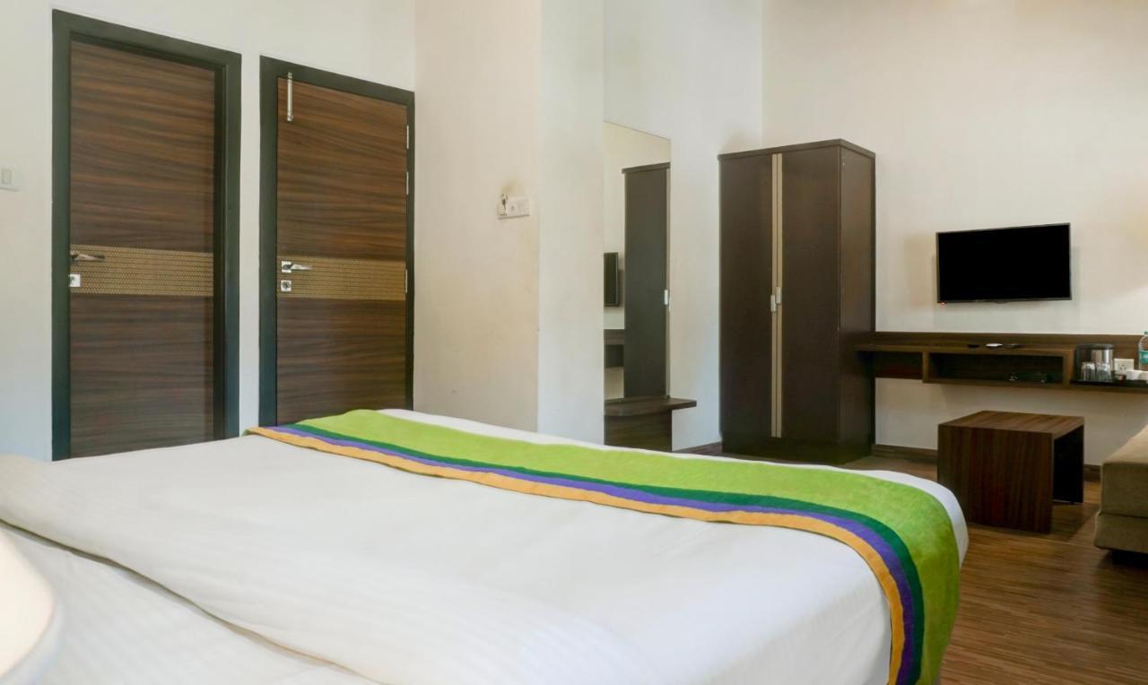Hotel Treebo Five Elements, Lonavala Extérieur photo